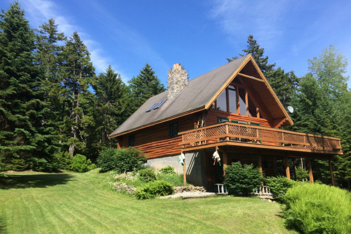A Bit of Maine Vacation Rentals — , 