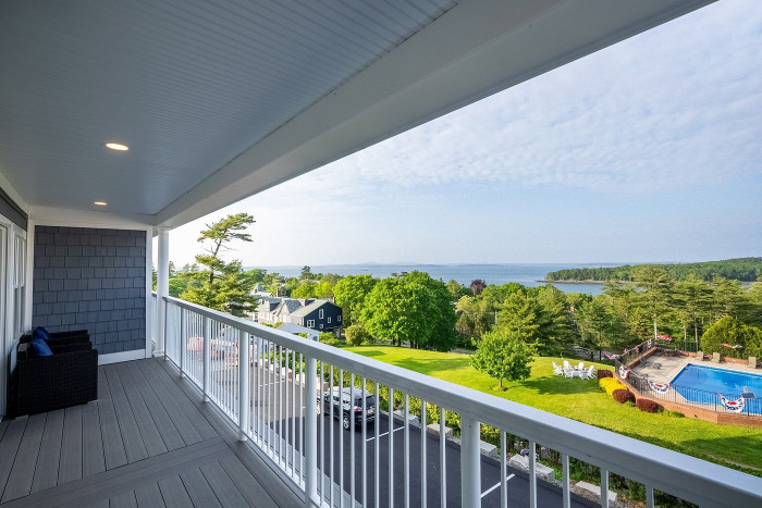 Bluenose Inn — , 