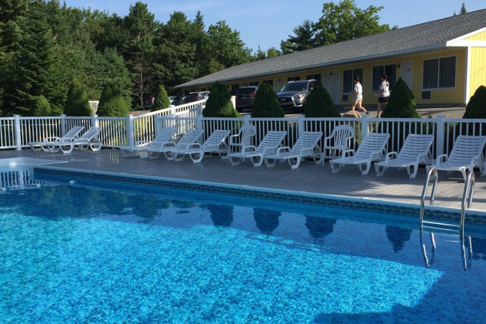 High Seas Motel — , 