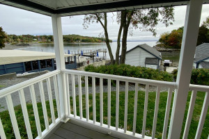 Tide Watch Cabins - in Hulls Cove