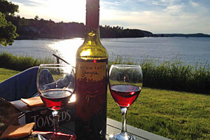 Saltair Inn - Ideal Honeymoon Accommodations