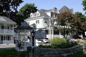 Moseley Cottage Inn